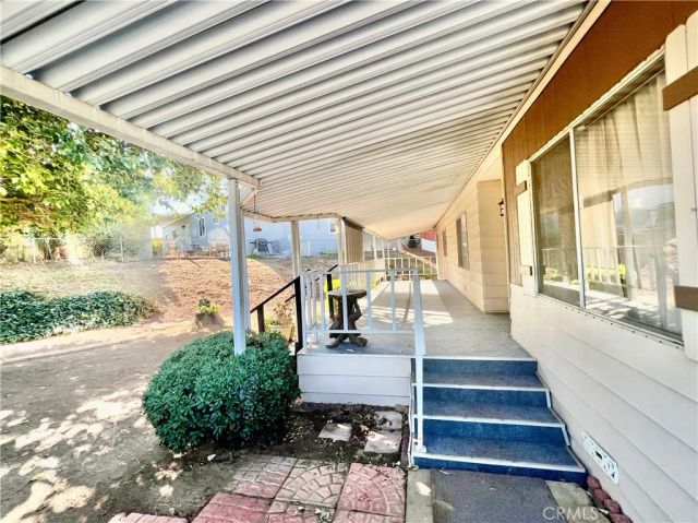 15181 Van Buren 10, Riverside, CA 92504