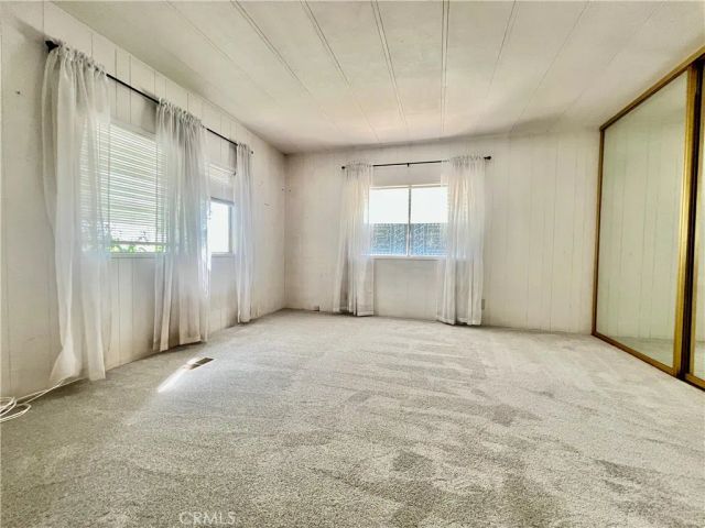 15181 Van Buren 10, Riverside, CA 92504