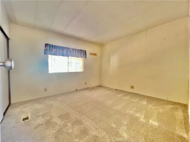 15181 Van Buren 10, Riverside, CA 92504