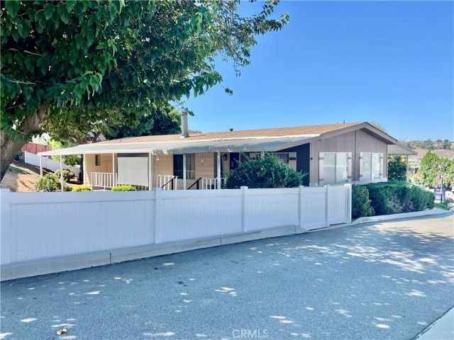 15181 Van Buren 10, Riverside, CA 92504