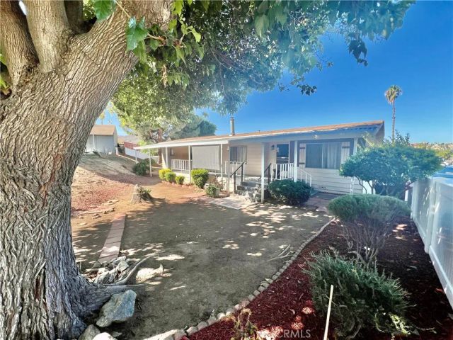 15181 Van Buren 10, Riverside, CA 92504