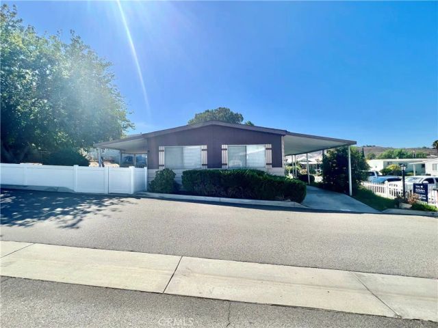 15181 Van Buren 10, Riverside, CA 92504