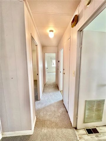 15181 Van Buren 10, Riverside, CA 92504