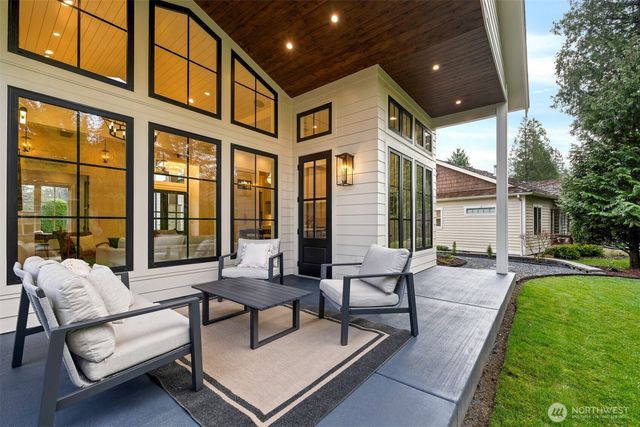 8645 Blue Grouse Way, Blaine, WA 98230