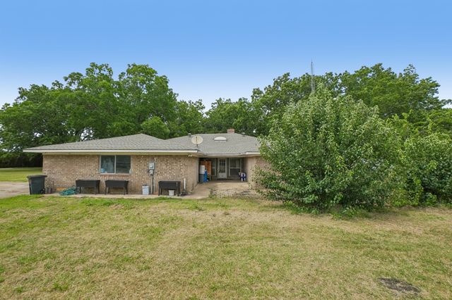 10180 County Road 437, Princeton, TX 75407