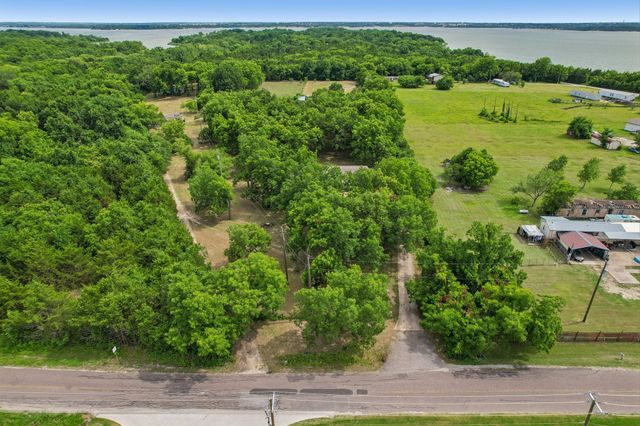 10180 County Road 437, Princeton, TX 75407