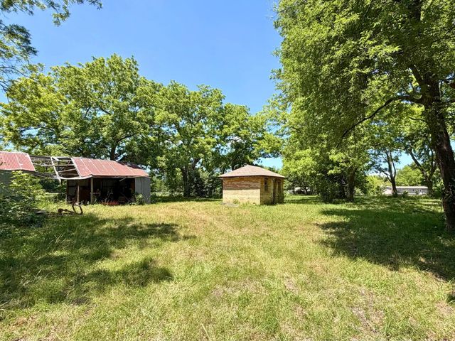 10180 County Road 437, Princeton, TX 75407