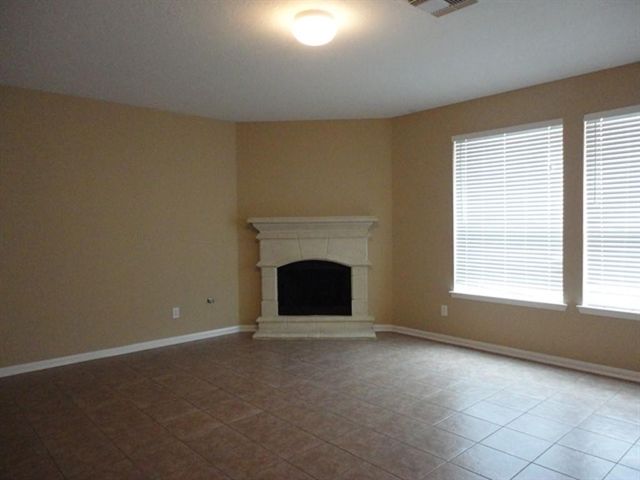 11107 Lori Falls Court, Houston, TX 77065