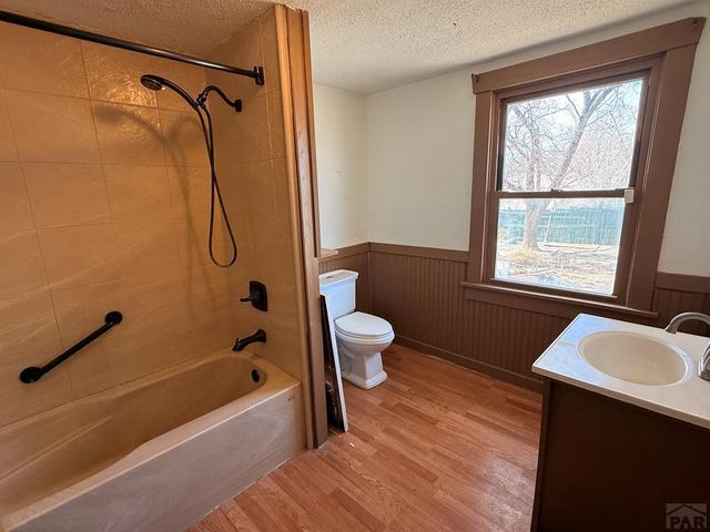 108 College Ave, Boone, CO 81025