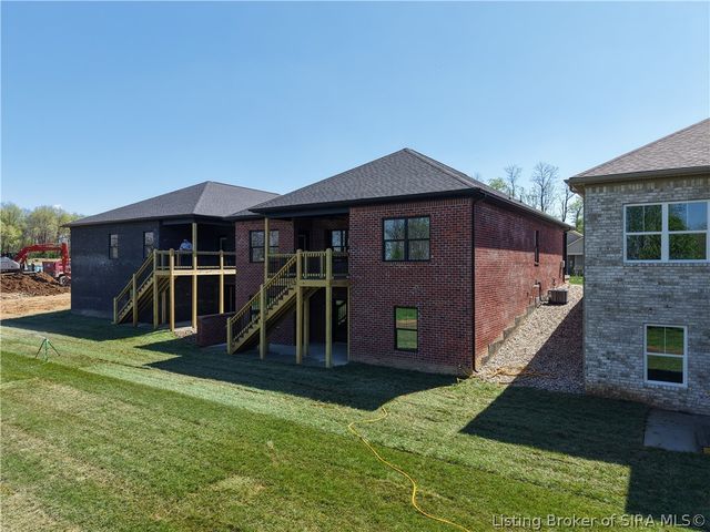 4642 Red Tail Ridge 212, Jeffersonville, IN 47130