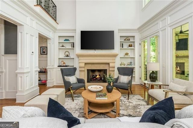 664 Cumberland Circle NE, Atlanta, GA 30306