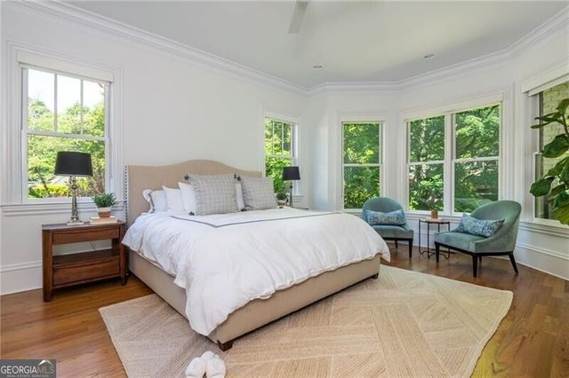 664 Cumberland Circle NE, Atlanta, GA 30306