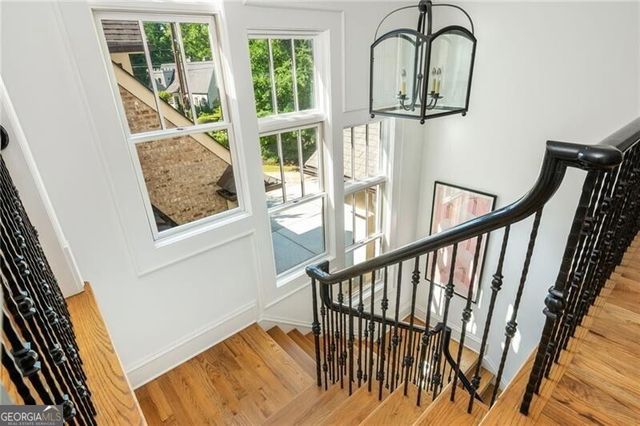 664 Cumberland Circle NE, Atlanta, GA 30306