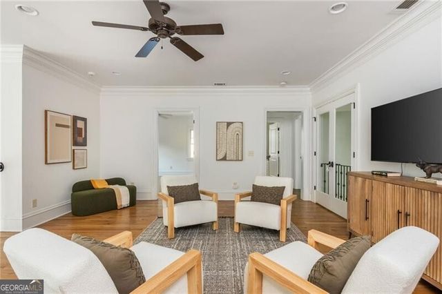 664 Cumberland Circle NE, Atlanta, GA 30306