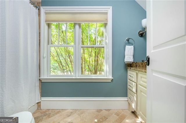 664 Cumberland Circle NE, Atlanta, GA 30306