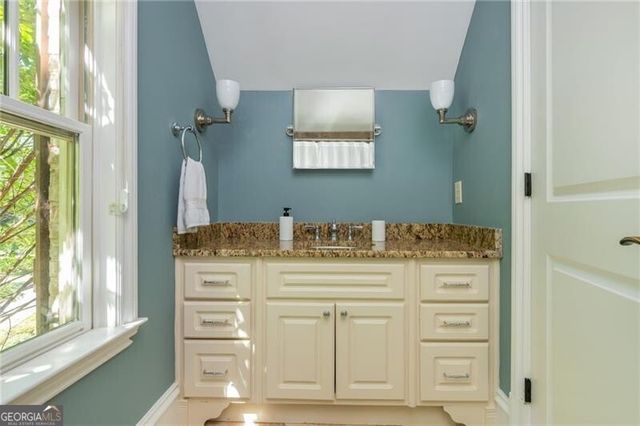 664 Cumberland Circle NE, Atlanta, GA 30306