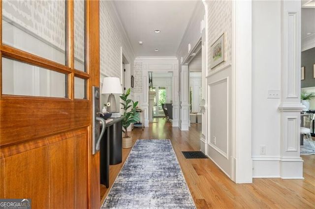 664 Cumberland Circle NE, Atlanta, GA 30306