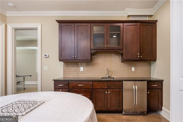 664 Cumberland Circle NE, Atlanta, GA 30306