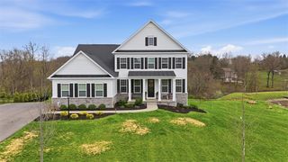 4001 Cross Creek Cir, Middlesex Twp, PA 16059