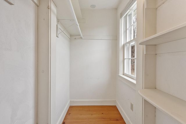 39 Bare Hill Rd, Bolton, MA 01740