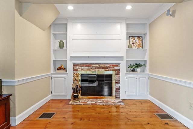 39 Bare Hill Rd, Bolton, MA 01740