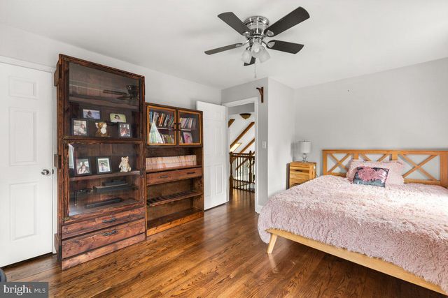 206 ENGLISH MUFFIN CT, Berkeley Springs, WV 25411