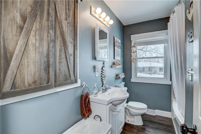 2714 Blakeley Avenue, Eau Claire, WI 54701