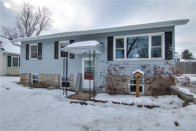 2714 Blakeley Avenue, Eau Claire, WI 54701