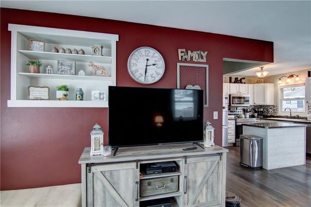 2714 Blakeley Avenue, Eau Claire, WI 54701