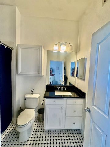 8319 38TH STREET CIRCLE E 305, Sarasota, FL 34243