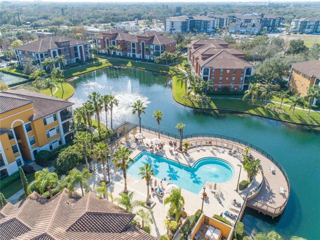 8319 38TH STREET CIRCLE E 305, Sarasota, FL 34243