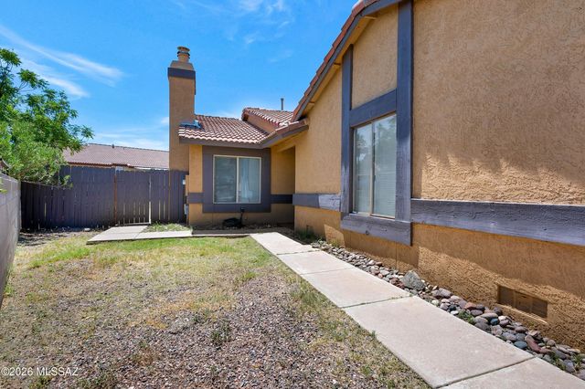 1745 W Linden Street, Tucson, AZ 85745