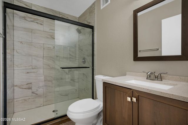 1745 W Linden Street, Tucson, AZ 85745