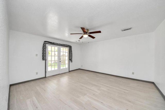 2322 Bright Meadows Drive, Missouri City, TX 77489