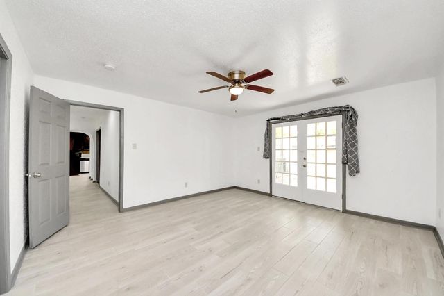 2322 Bright Meadows Drive, Missouri City, TX 77489