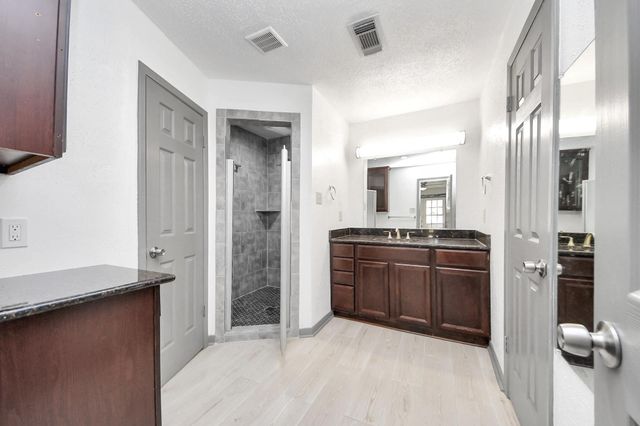 2322 Bright Meadows Drive, Missouri City, TX 77489