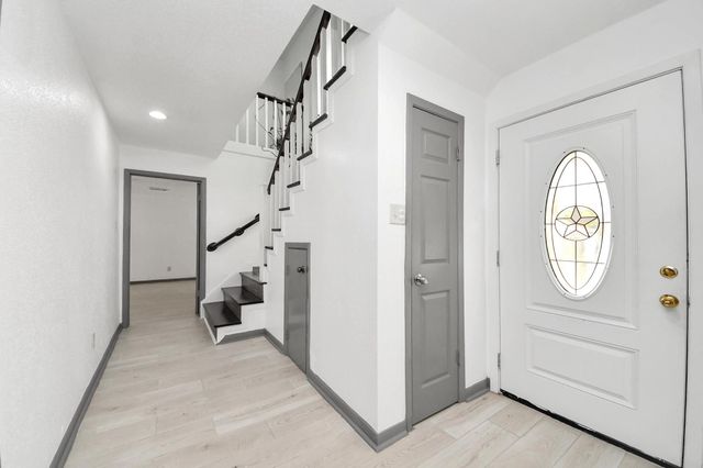 2322 Bright Meadows Drive, Missouri City, TX 77489