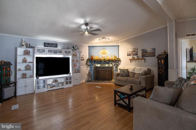 52 CROWN CT, Martinsburg, WV 25401