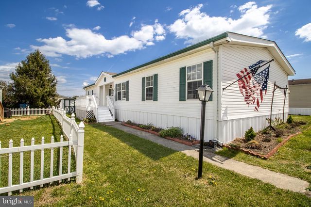 52 CROWN CT, Martinsburg, WV 25401