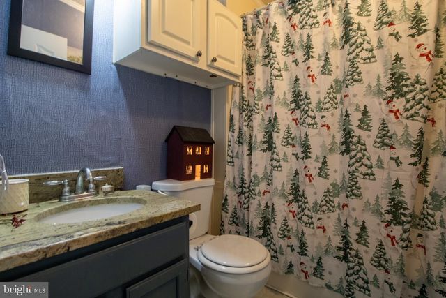52 CROWN CT, Martinsburg, WV 25401
