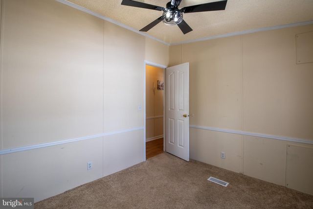 52 CROWN CT, Martinsburg, WV 25401