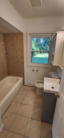 15024 Lyons Street, Livonia, MI 48154