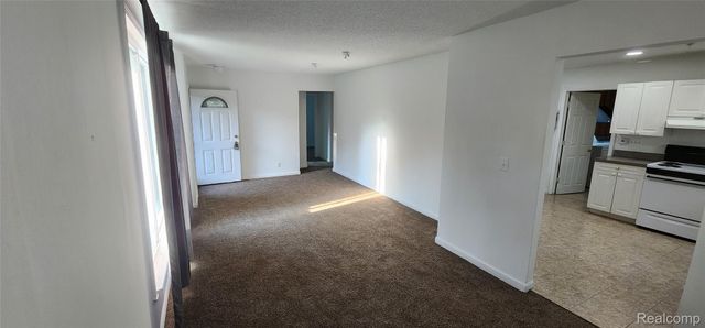 15024 Lyons Street, Livonia, MI 48154