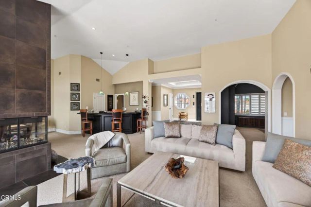 1753 Emerald Isle Way, Oxnard, CA 93035
