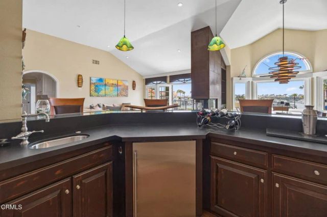 1753 Emerald Isle Way, Oxnard, CA 93035