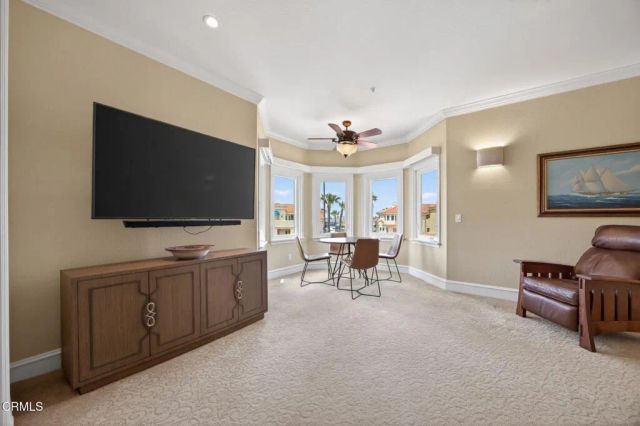 1753 Emerald Isle Way, Oxnard, CA 93035