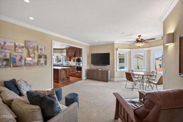 1753 Emerald Isle Way, Oxnard, CA 93035