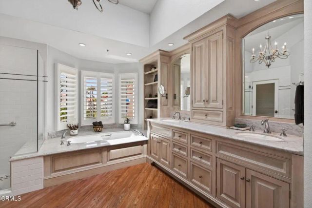 1753 Emerald Isle Way, Oxnard, CA 93035