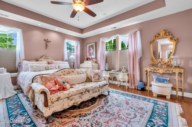 11 Mulberry Drive, Manahawkin, NJ 08050