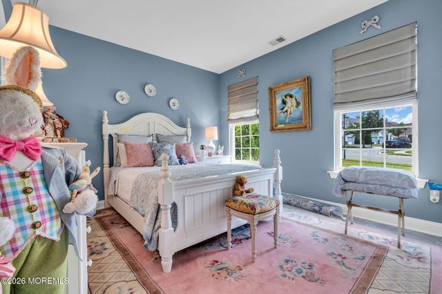11 Mulberry Drive, Manahawkin, NJ 08050